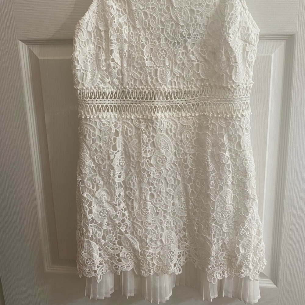 White lace dress